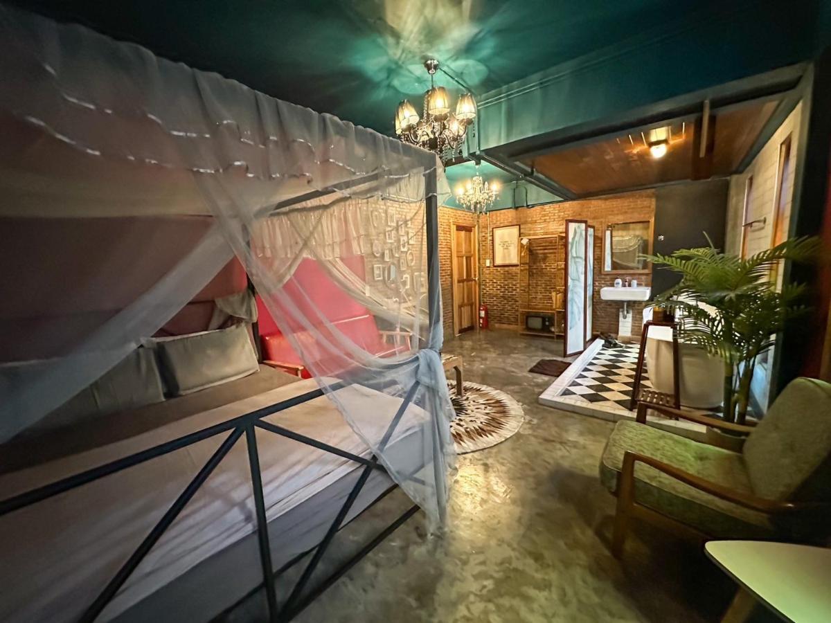 Hotel T-House Bkk 2Floors Near Bts With Swimming Pool And Free Wifi Bangkok Exteriér fotografie